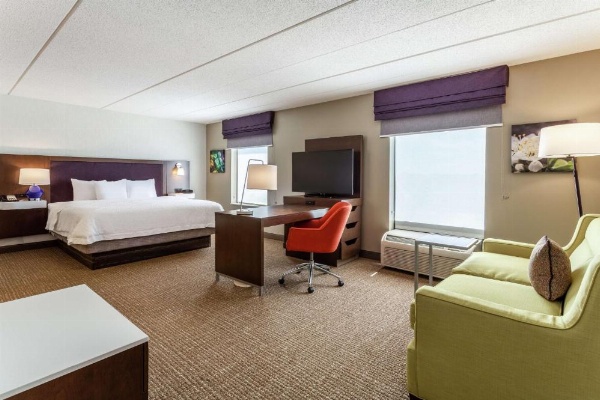 Hampton Inn By Hilton & Suites Chicago-Libertyville image 21